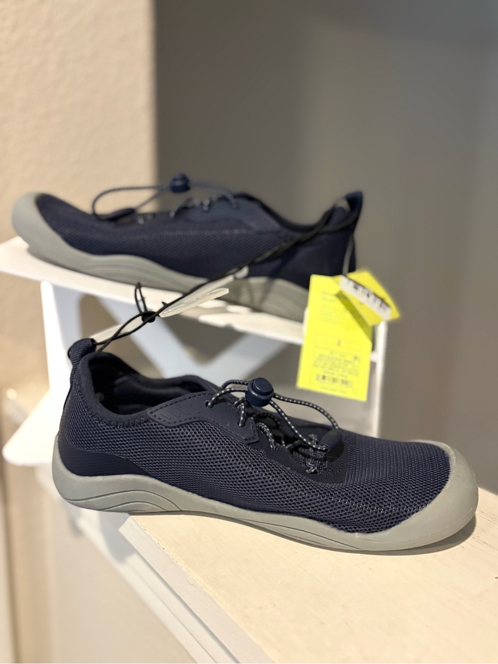 Big Kids Berkley Adventure Water Shoes All in Motion™ Blue Bungee Toggle Sz 2 - Picture 2 of 6